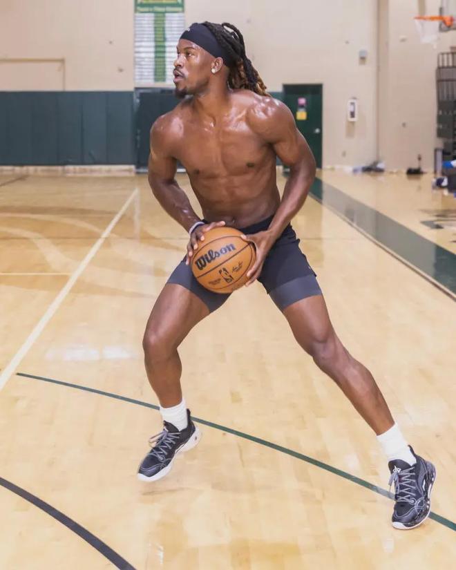 崛起迅速且 崛起迅速且