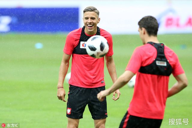 牌面拉满背 牌面拉满背