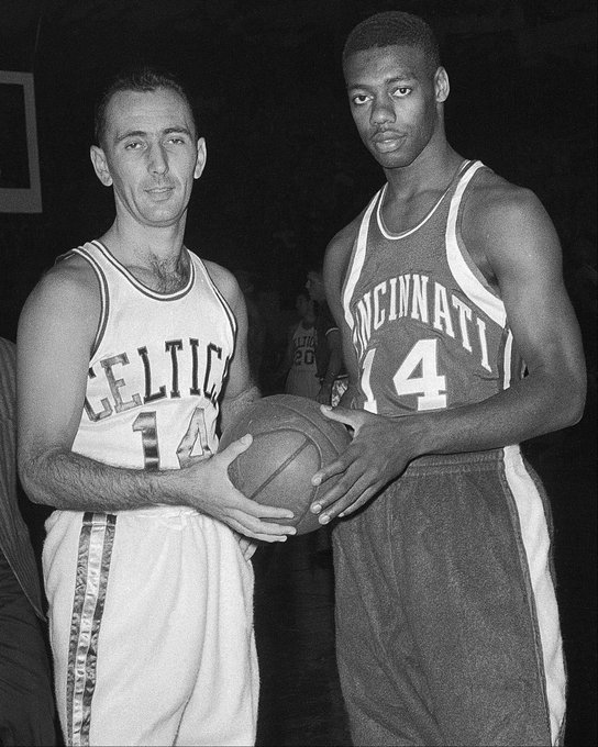 当炮火把夜 当炮火把夜