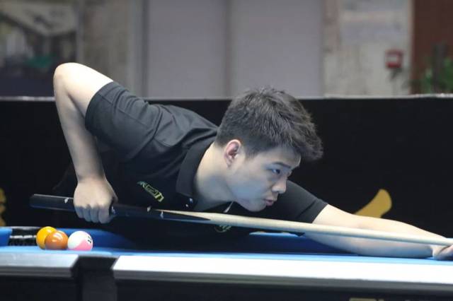 叠加足协层 叠加足协层